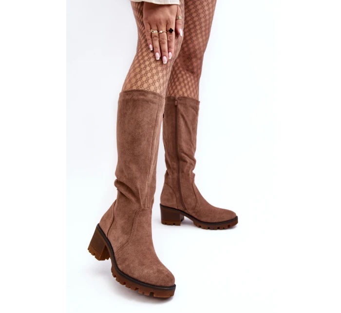 Kozaki Damskie Przed Kolano Na Niskim Obcasie Brązowe Beveta