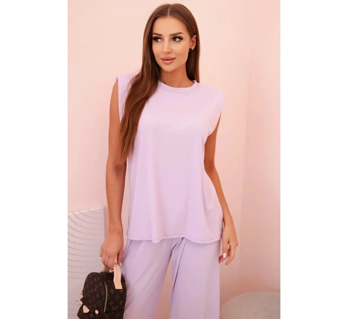 Dámský komplet z viskózy bez rukávů a rovnými kalhotami světle fialový Dámský komplet z viskózy bez rukávů a rovnými kalhotami světle fialový