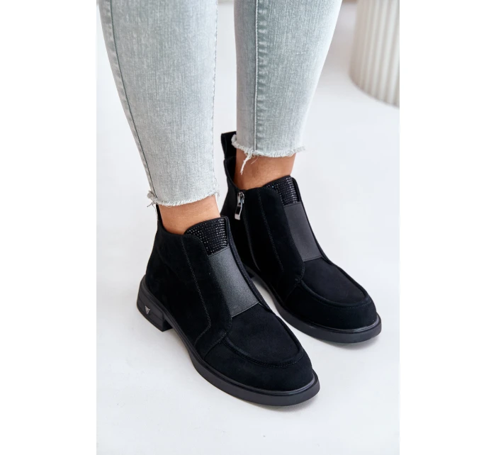 Semišové Nízké Boty Na Plochém Podpatku Zateplené D&A model 21674470 Černé - S.Barski Semišové Nízké Boty Na Plochém Podpatku Zateplené D&A model 21674470 Černé - S.Barski