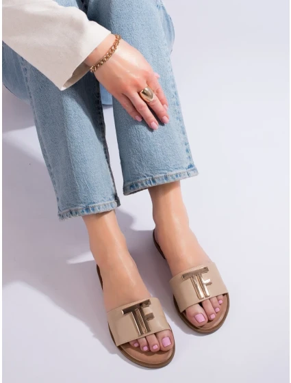 Trendy dámske nazúvaky hnedé bez podpätku Trendy dámske nazúvaky hnedé bez podpätku