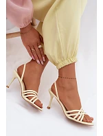 Dámské sandály na podpatku s pásky žluté Velivelle