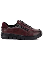 Dámské kožené polobotky na platformě v bordové barvě Vinceza model 22343096 Dámské kožené polobotky na platformě v bordové barvě Vinceza model 22343096
