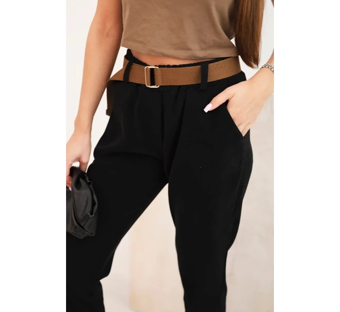 Dámske čierne nohavice s opaskom