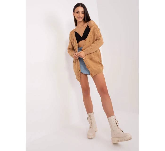 Sweter AT SW model 18909364 camelowy - FPrice