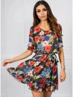 Dámské šaty LK SK model 21151449 černé s květinami - FPrice Dámské šaty LK SK model 21151449 černé s květinami - FPrice
