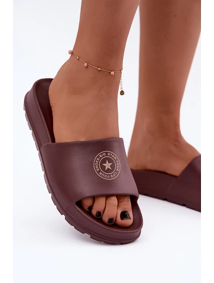 Dámské pěnové pantofle Big Star model 22339977 hnědé - Big Star Shoes Dámské pěnové pantofle Big Star model 22339977 hnědé - Big Star Shoes