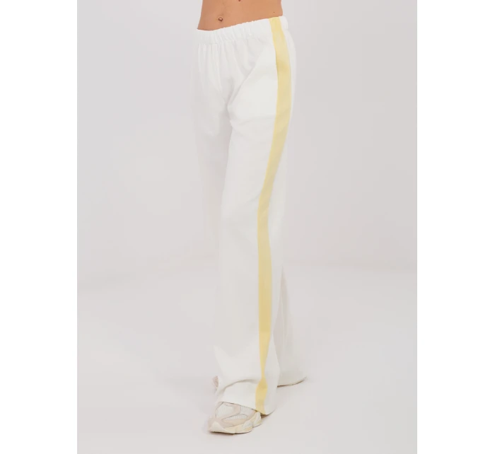 IT sada KMPL 22220.69 ecru IT sada KMPL 22220.69 ecru