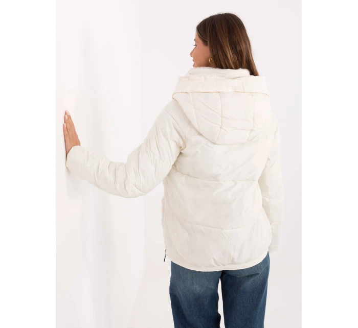 MBM KR 2637.33P ecru bunda MBM KR 2637.33P ecru bunda