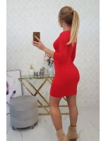 Priliehavé šaty 8318 červená - Kesi