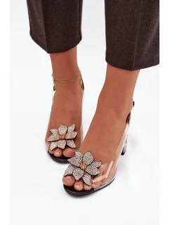 Sandále na podpätku model 225135 Krok vo veľkom štýle