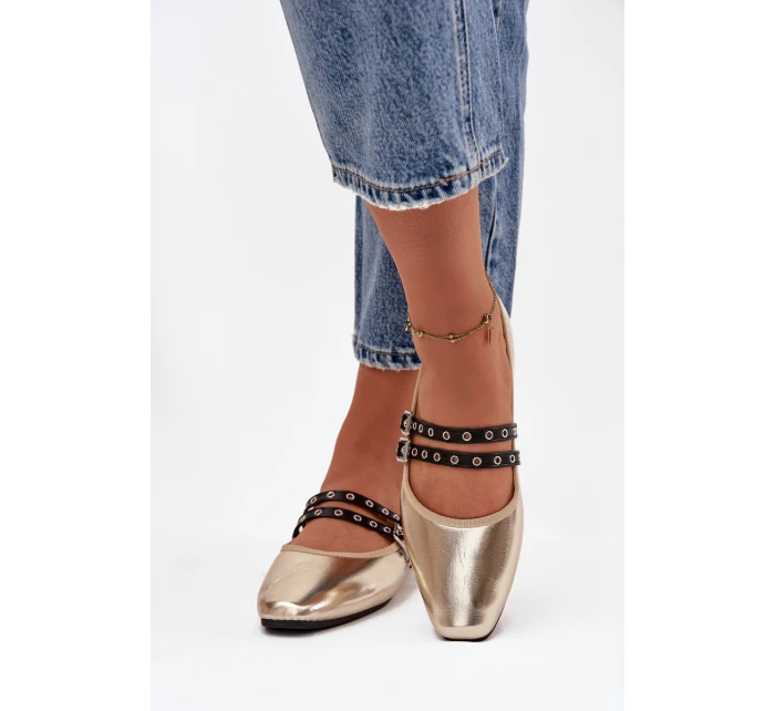 Dámské baleríny s zlatými pásky model 21744625 - Boto