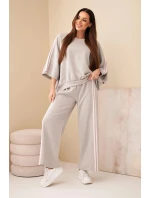 Dámsky viskózový maslový komplet so širokými nohavicami a voľnou blúzkou Fango