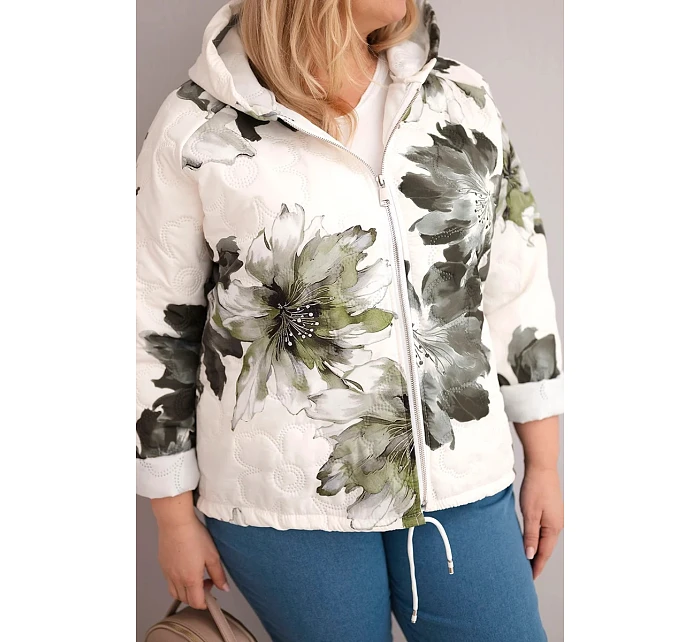 model 21959118 dámská bunda Plus Size s květinovým vzorem khaki - K-Fashion