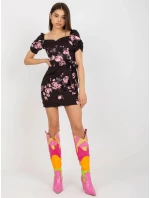 Dámské šaty LK SK model 21893574 Černá s růžovou vzor - FPrice