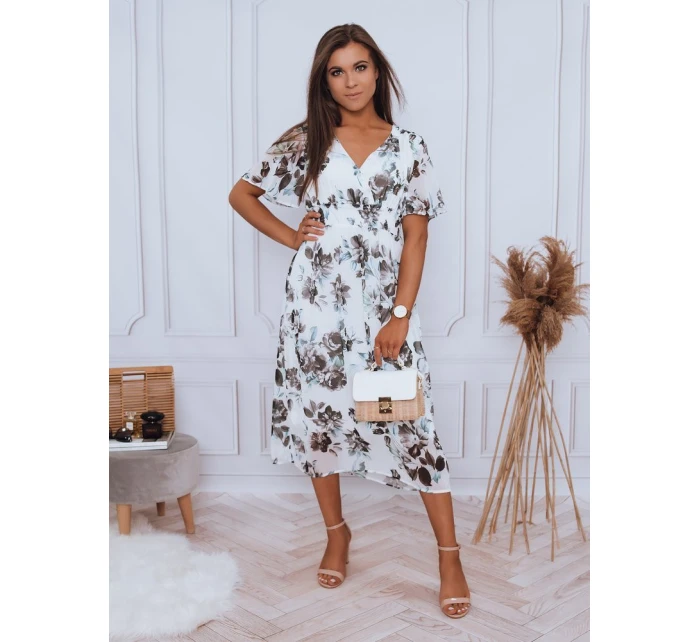 šaty bílé Dstreet model 21963363 - FashionStreet šaty bílé Dstreet model 21963363 - FashionStreet