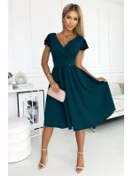 425-1 MATILDE Šaty s výstrihom a krátkymi rukávmi - BOTTLE GREEN 425-1 MATILDE Šaty s výstrihom a krátkymi rukávmi - BOTTLE GREEN