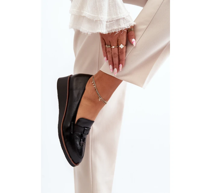 Damskie Półbuty Na Koturnie Z Ozdobą Czarne Miliret