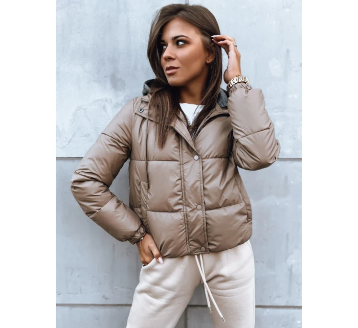 Dámská prošívaná bunda camel Dstreet model 21971050 - FashionStreet Dámská prošívaná bunda camel Dstreet model 21971050 - FashionStreet