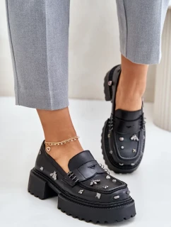 Dámske kožené poltopánky s čiernymi ozdobami D&A