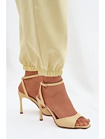 Dámské sandály na podpatku z imitace kůže Žluté model 22125495 - Boto