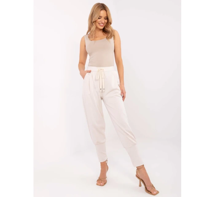 Nohavice MI SP 61700.80P svetlo béžové Nohavice MI SP 61700.80P svetlo béžové