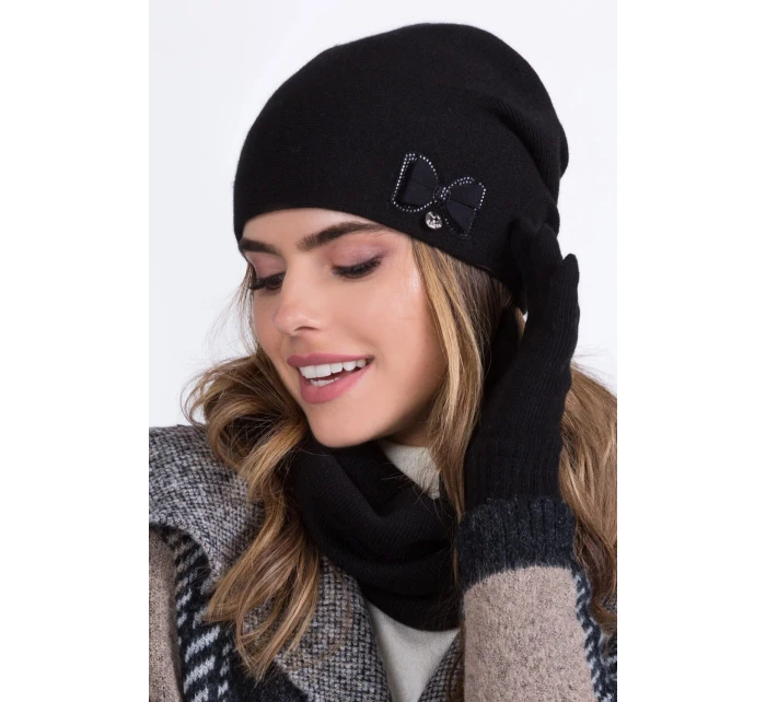 Dámská čepice model 21796501 - Kamea Dámská čepice model 21796501 - Kamea