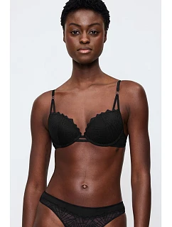 Model Push-up 230073 od značky Triumph