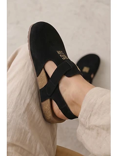 Dámske sandále z prírodného semišu Big Star TT274544 Black