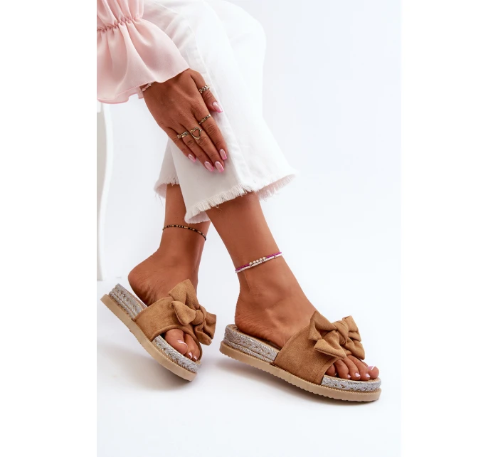 Damskie Klapki Na Platformie Z Kokardą Camel Aflia Damskie Klapki Na Platformie Z Kokardą Camel Aflia