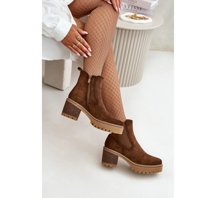 Botki Damskie Ocieplane Na Słupku Eko Zamszowe Brązowe Irissinae Botki Damskie Ocieplane Na Słupku Eko Zamszowe Brązowe Irissinae