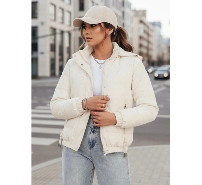 Dámská přechodná prošívaná bunda bílá Dstreet model 21973516 - FashionStreet Dámská přechodná prošívaná bunda bílá Dstreet model 21973516 - FashionStreet