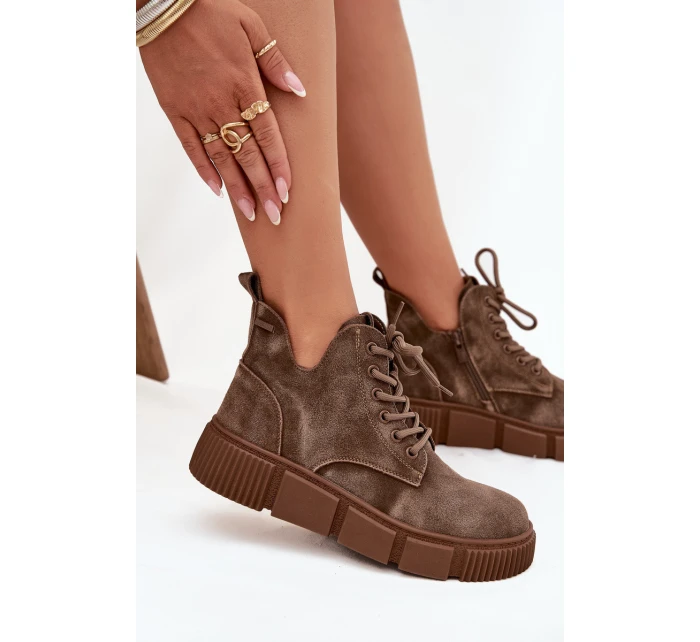 Semišové nízké dámské na platformě Big Star béžové model 21708669 - Big Star Shoes Semišové nízké dámské na platformě Big Star béžové model 21708669 - Big Star Shoes