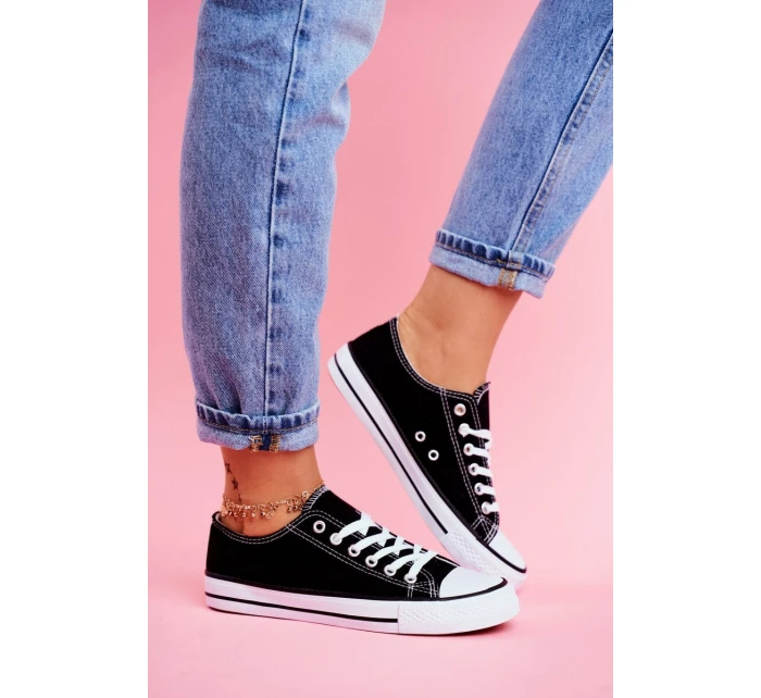 Dámské Klasické Tenisky Černé S model 21532070 - Boto Dámské Klasické Tenisky Černé S model 21532070 - Boto