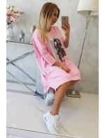 Šaty s potiskem a rozšířeným spodním dílem světle růžové Šaty s potiskem a rozšířeným spodním dílem světle růžové