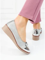 Moderní lodičky model 18184314 dámské na klínku - W. POTOCKI Moderní lodičky model 18184314 dámské na klínku - W. POTOCKI