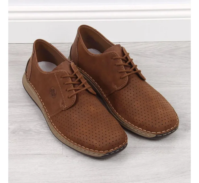 Pánské kožené polobotky M model 22008944 hnědé s ažurovým vzorem - Rieker Pánské kožené polobotky M model 22008944 hnědé s ažurovým vzorem - Rieker