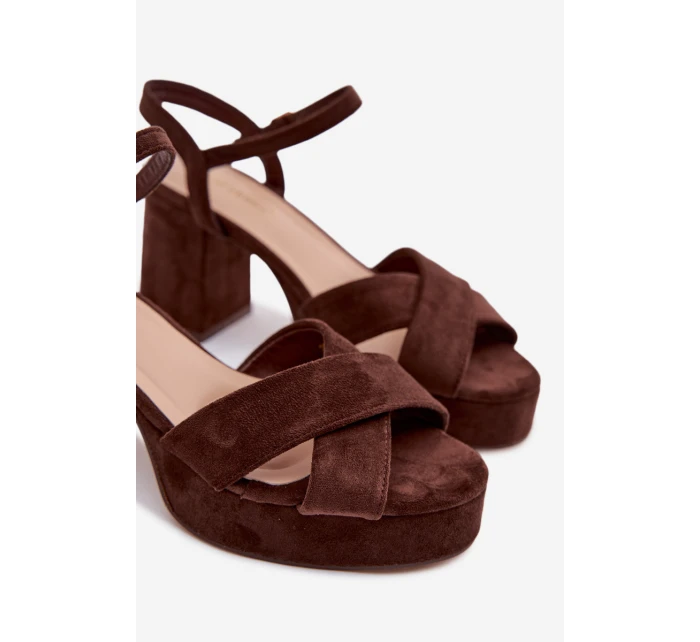 Dámské sandály na podpatku čokoládové Janelia