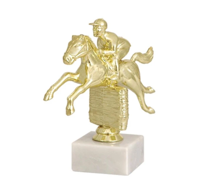 Mramorový podstavec pre sochu