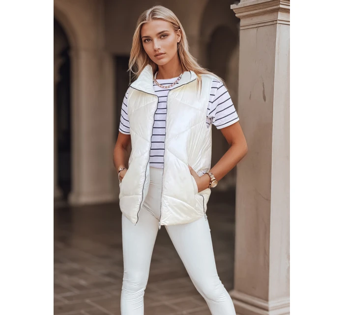Dámská prošívaná vesta krémová Dstreet model 21965688 - FashionStreet