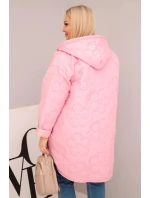 Dámská bunda Plus Size prošívaná s kapucí a nápisem růžová model 21808659 - K-Fashion Dámská bunda Plus Size prošívaná s kapucí a nápisem růžová model 21808659 - K-Fashion