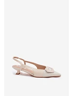 Sandále na podpätku model 225625 Vykročte štýlovo