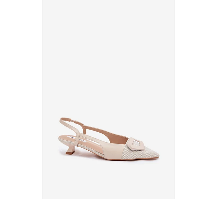 Sandále na podpätku model 225625 Vykročte štýlovo