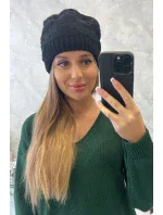 Dámska čiapka Nastia K373 čierna Dámska čiapka Nastia K373 čierna