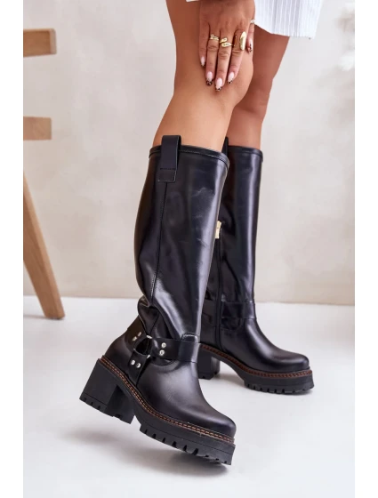 Topánky na podpätku model 201305 Krok vo veľkom štýle Topánky na podpätku model 201305 Krok vo veľkom štýle