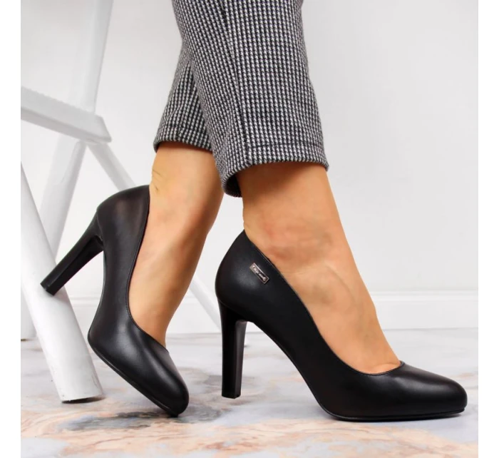 Dámské černé lodičky na podpatku W - Sergio Leone