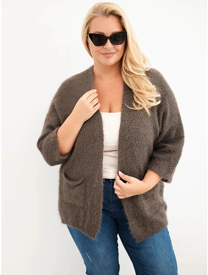 Dámský svetr Plus Size s kapsami bez zapínání mocca barva Dámský svetr Plus Size s kapsami bez zapínání mocca barva