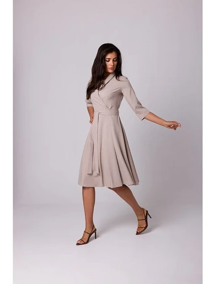 model 18407105 Zavinovací šaty se šálovým límcem béžové - BeWear