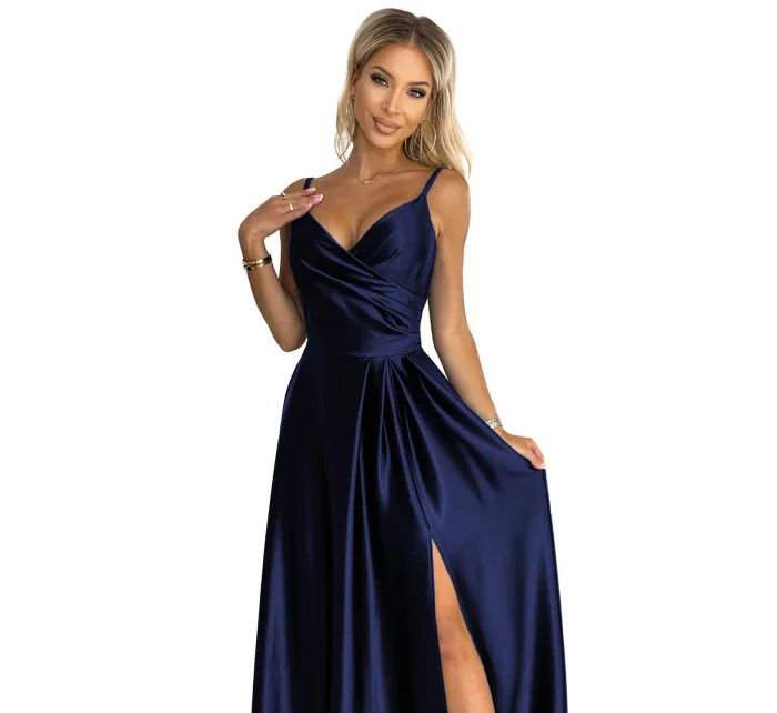 CHIARA Elegantní tmavě modré dámské dlouhé saténové maxi šaty na ramínkách model 18925689 - numoco