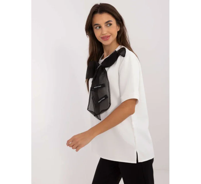 Blúzka LK BZ 509621 3.54 bielo-čierna Blúzka LK BZ 509621 3.54 bielo-čierna