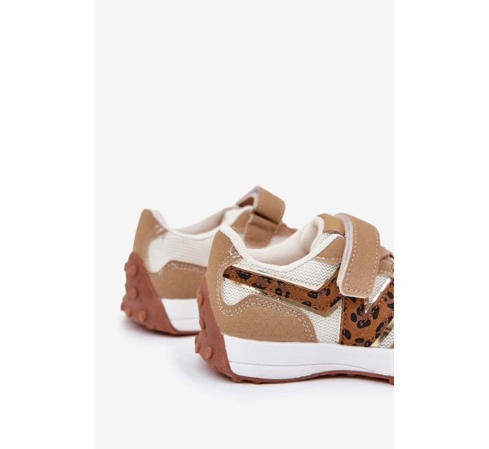 Dětské tenisky na suchý zip s leopardím vzorem tmavě béžové model 21688089 - Boto
